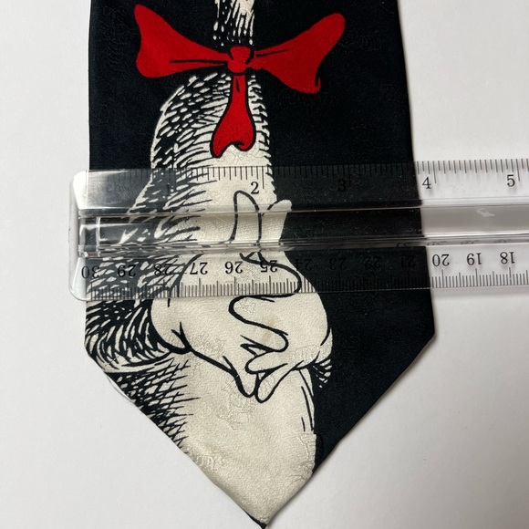 Vintage Dr. Seuss silk Cat in the hat tie - Picture 7 of 8